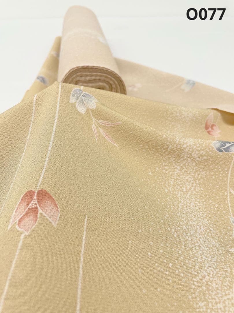 小紋 京友禅 ちりめん 反物 正絹 O 077