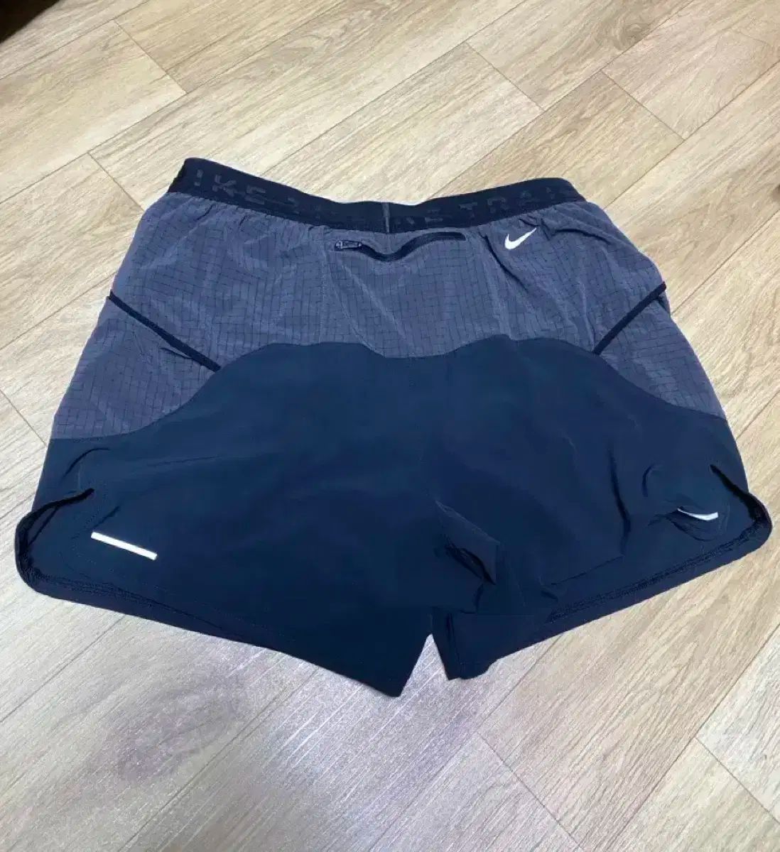 神秘の ナイキ トレイル 5インチ ハーフパンツ