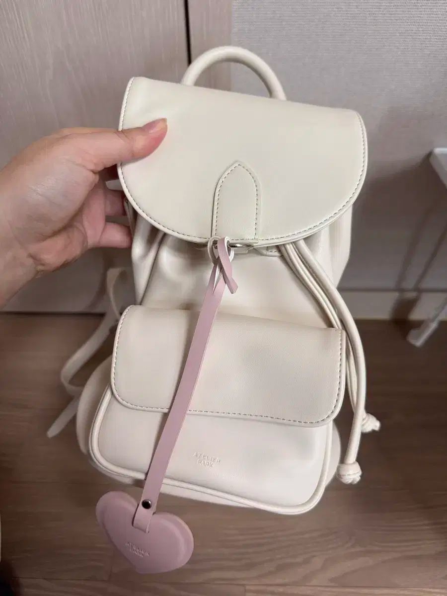 ATELIER PARK アトリエパーク リーバッグ バックパック アイボリー
