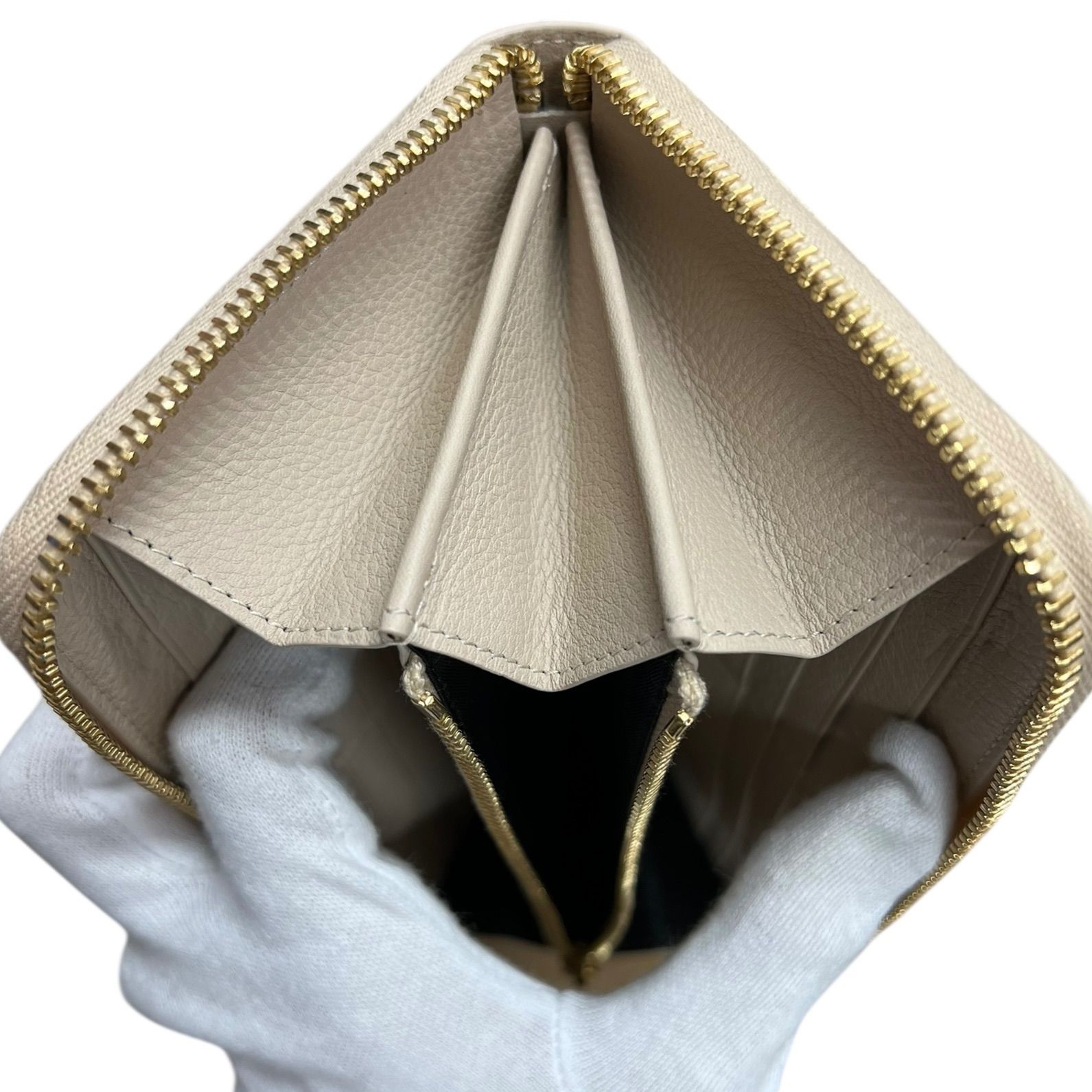 タイニーモノグラム ベージュ