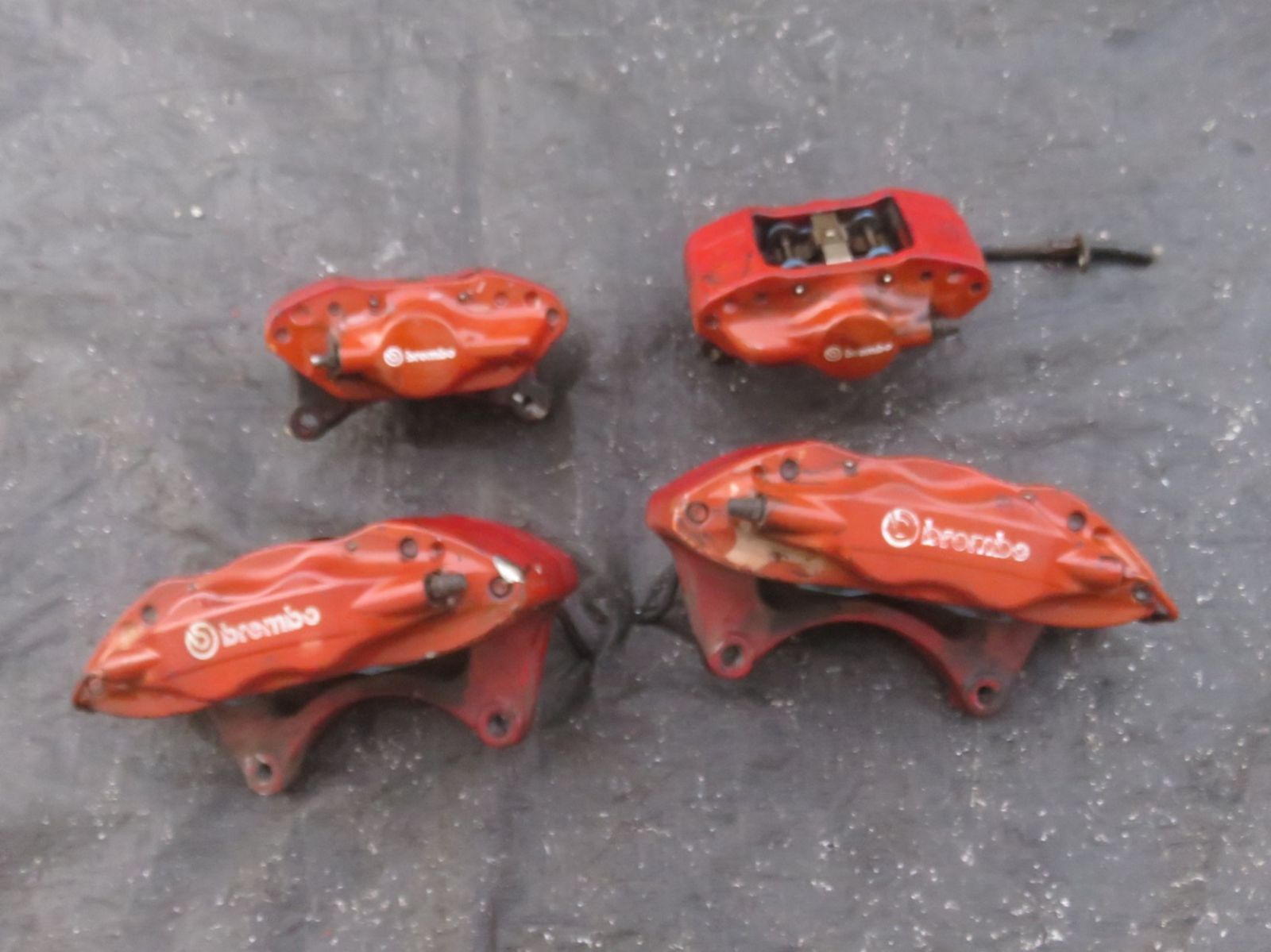 三菱ランサーエボリューション10 brembo ブレンボ　ブレーキキャリパー LK24* 三菱 ランサーエボリューションX/CZ4A 純正/ブレンボ (Brembo
