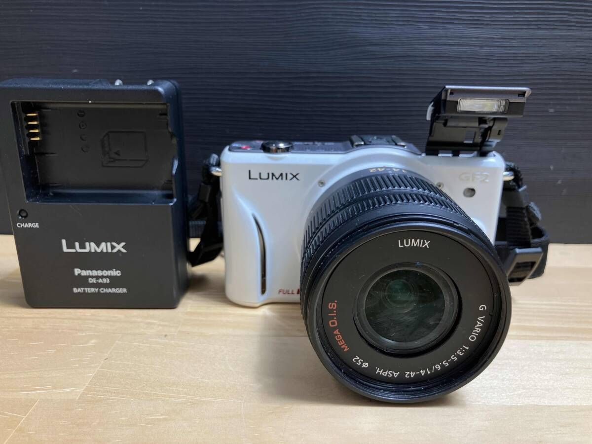 Panasonic パナソニック デジタル一眼カメラ LUMIX DMC-GF2 レンズキット