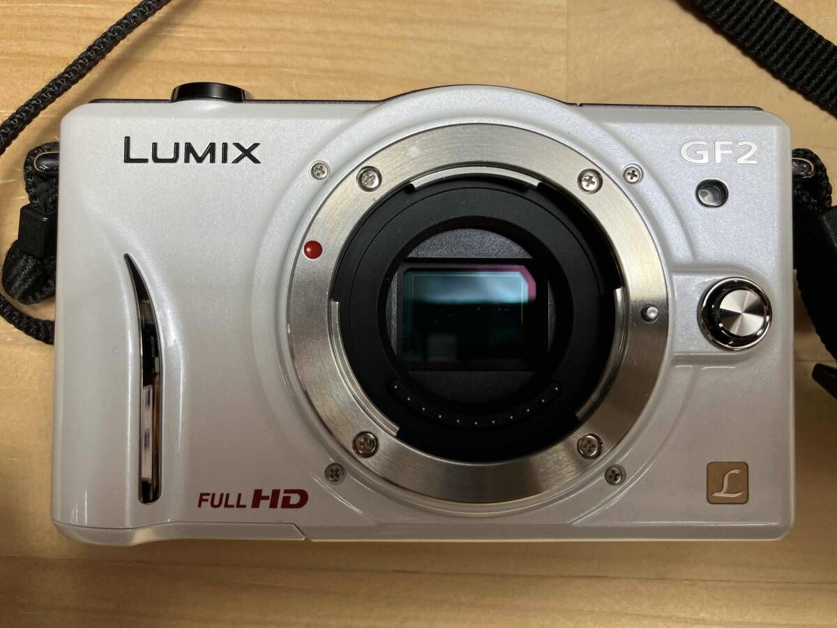 Panasonic パナソニック デジタル一眼カメラ LUMIX DMC-GF2 レンズキット