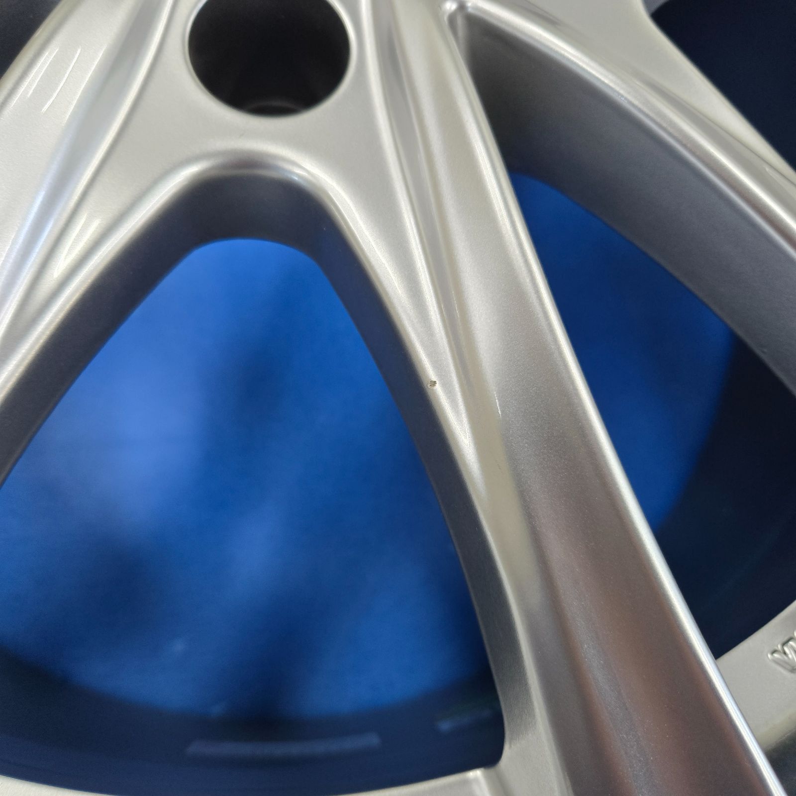 18 ハイパーシルバー