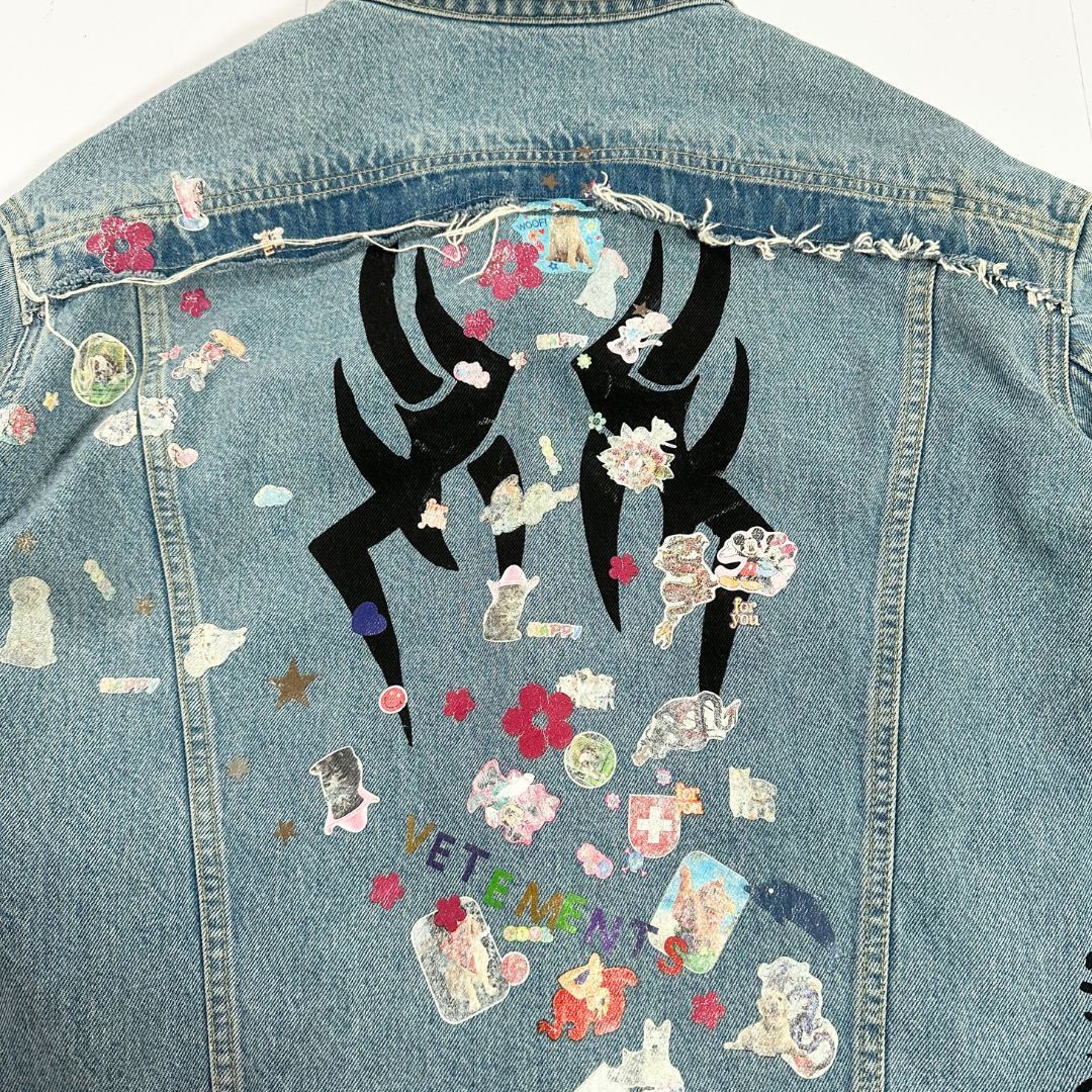 美品】VETEMENTS × Levi's トライバル プリント デニム