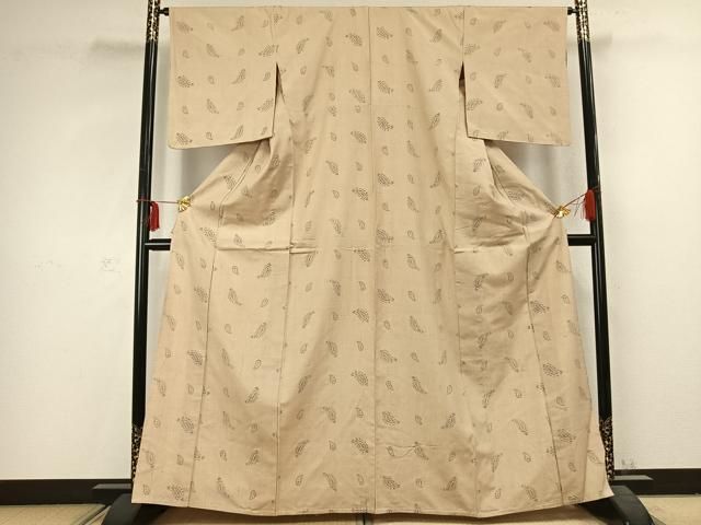 平和屋着物 上質な紬 単衣 勾玉 正絹 fy