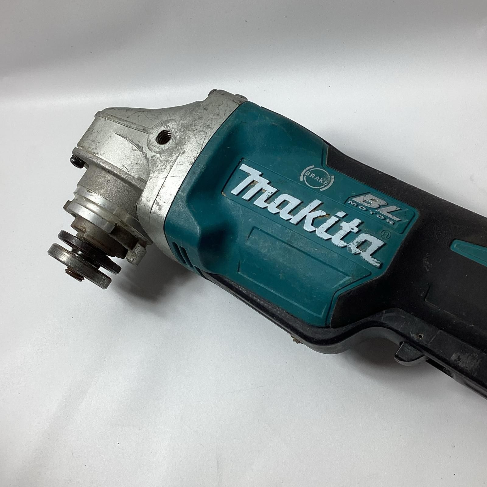 MAKITA マキタ ディスクグラインダー GA418D 本体のみ 18v ダストカバー