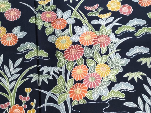 霞流水松竹梅草花文 正絹