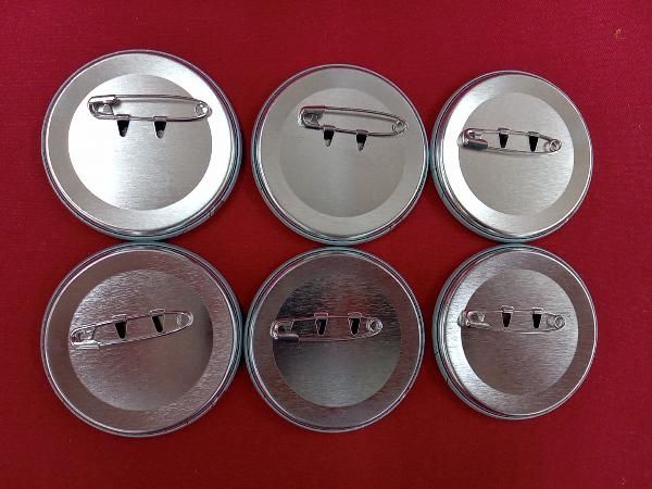 にじさんじ welcome goods 缶バッジ 黛灰 まとめ売り - メルカリ