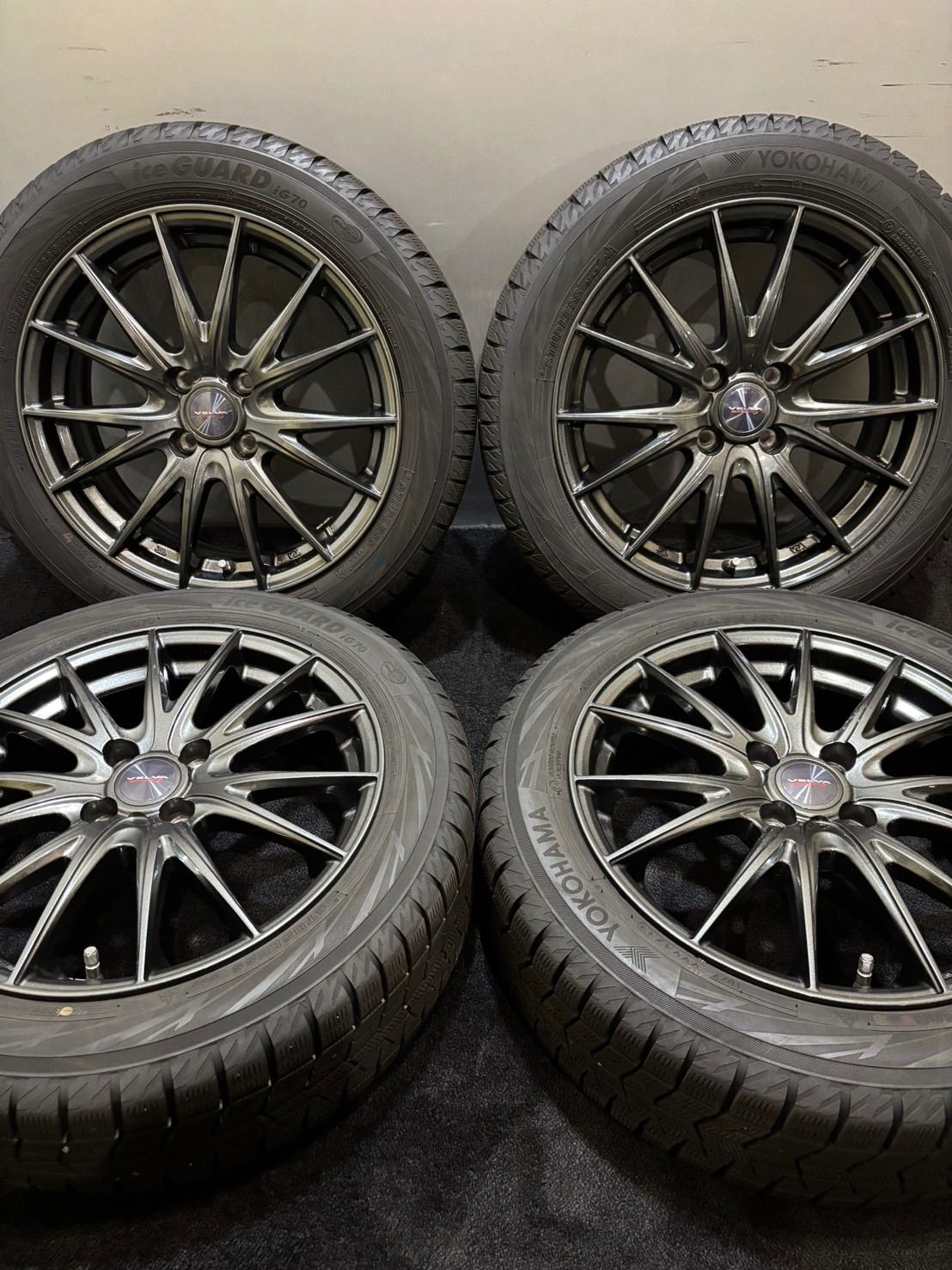 185 55 R 16 ice GUARD iG 70 22年製 VELVA 16インチ 6 J 40 100 4 H スタッドレス 4本 アクア ヤリス フィット 南4 K 576