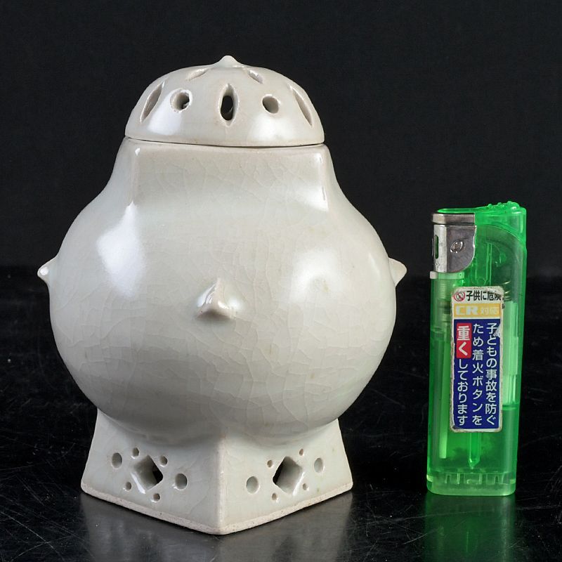 岸園山造 白磁 香炉 共箱 C S185 - メルカリ