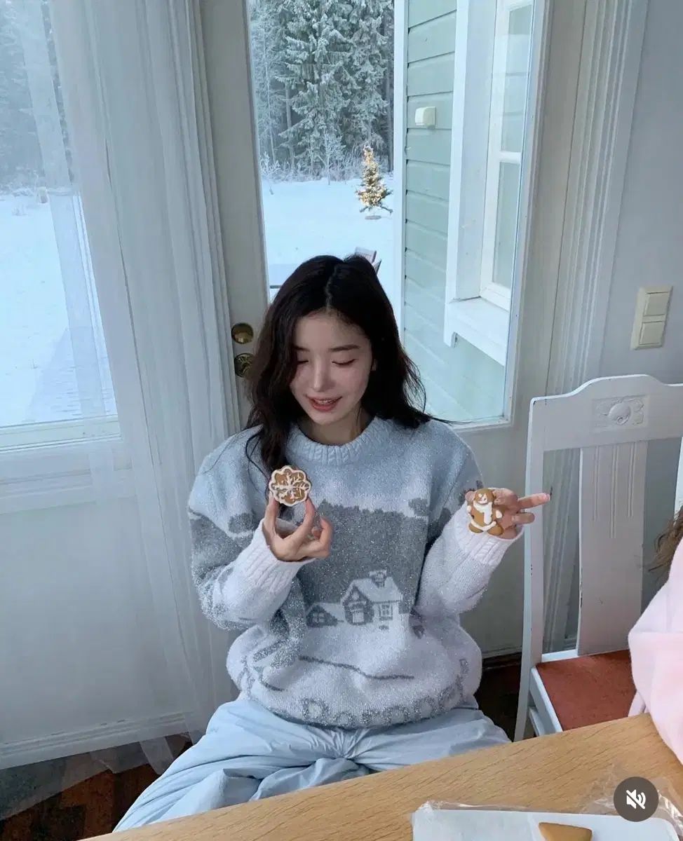 ザ バーネット Snowy landscape Knit Sweater