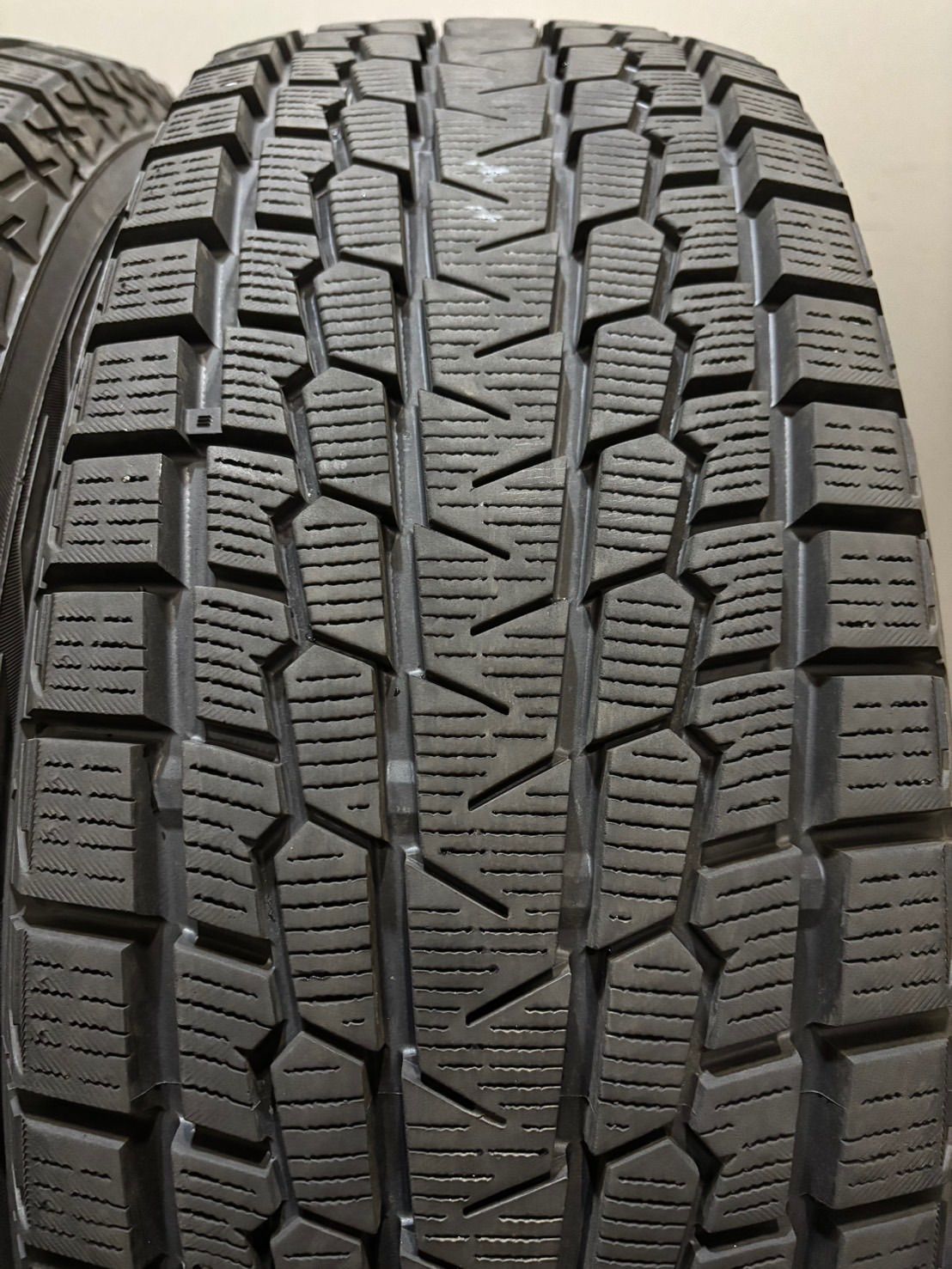 225 65 R 17 ice GUARD G 075 20年製 スタッドレス 4本 ヨコハマ アイスガード ハリアー RAV 4 エクストレイル CX 5 南4 K 577