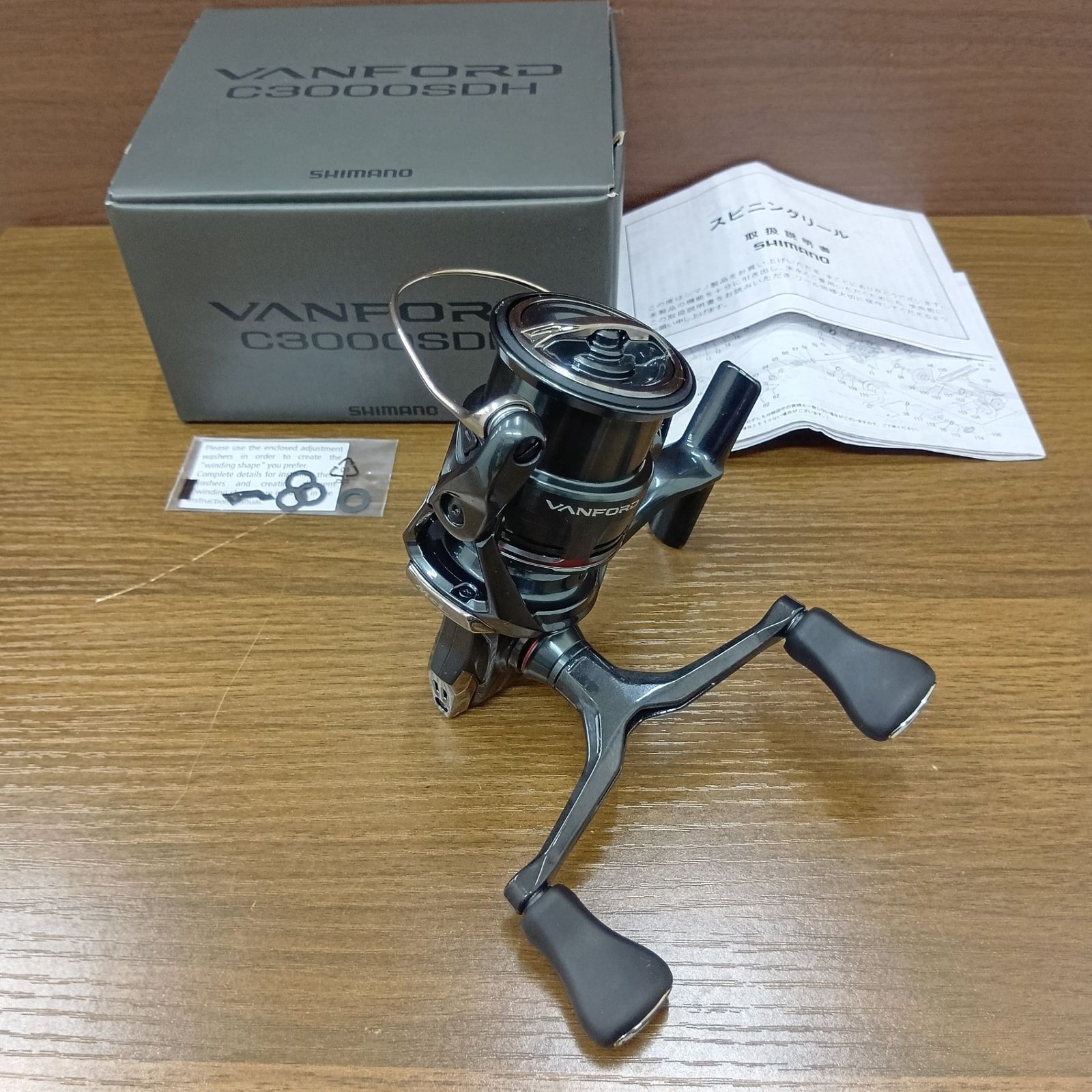 シマノ SHIMANO 24ヴァンフォード C3000SDH スピニングリール