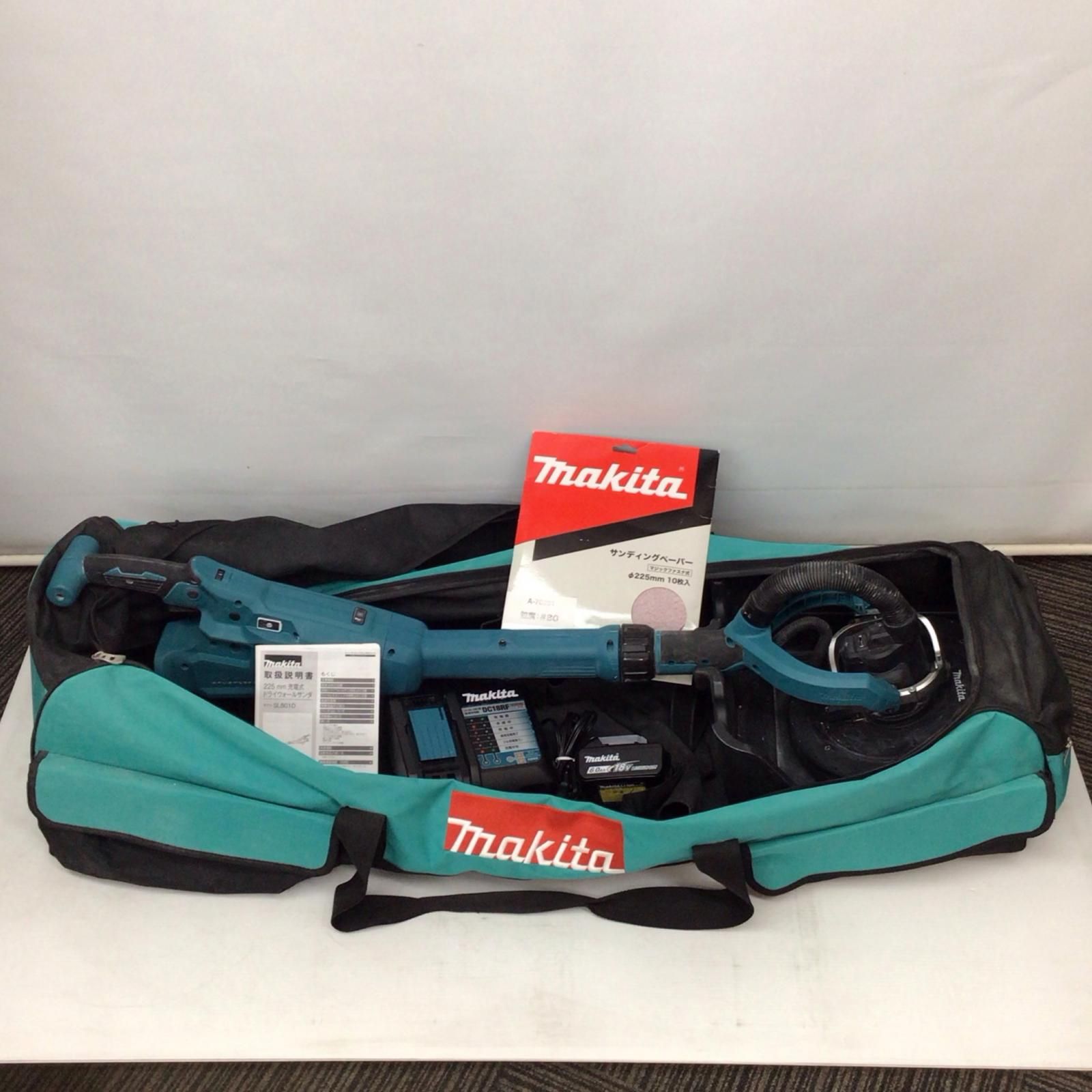 ΘΘMAKITA マキタ ドライウォールサンダ 程度B 充電器 充電池 ケース付 コードレス式 18 v 充電8回 8908 使用感有 SL 801 D ブルー
