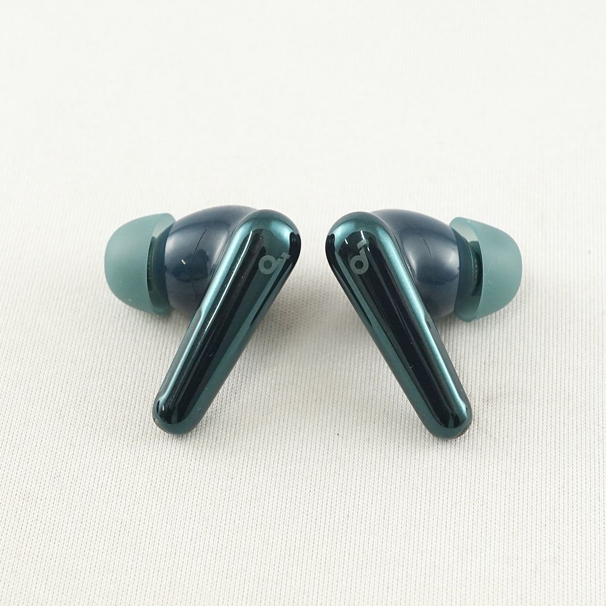 Anker Soundcore Liberty 4 Pro 完全ワイヤレスイヤホン A3954 ノイズキャンセリング 外音取込 マイク サウンドコア 完動品 V1995