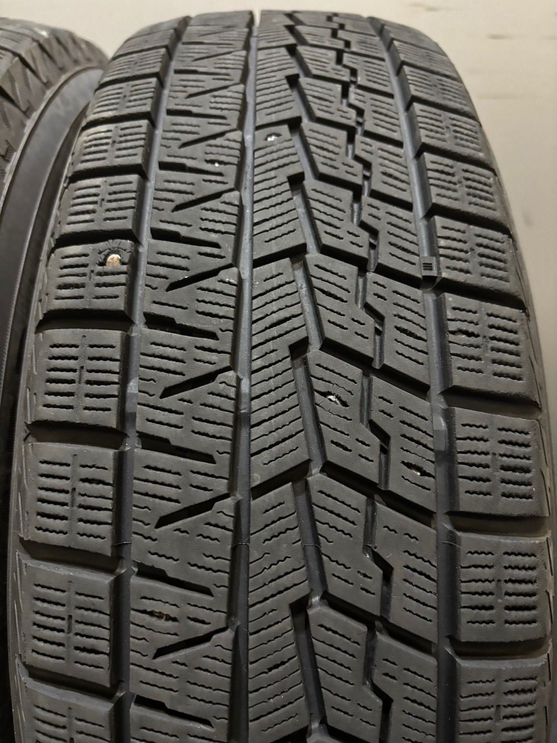 185 65 R 15 ice GUARD iG 70 22年製 スタッドレス 4本 ヨコハマ アイスガード シエンタ フリード 4 K 581