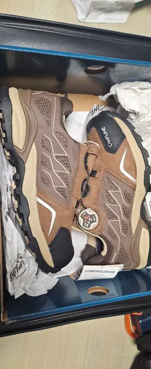 半額 CAMPLINE ゴアテックス ダイアル 安全靴 ヨナ volt レディース 靴