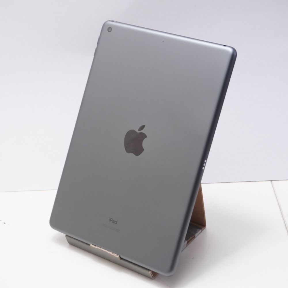 iPad 第9世代 Wi-Fiモデル 64 GB MK 2 L 3 J A