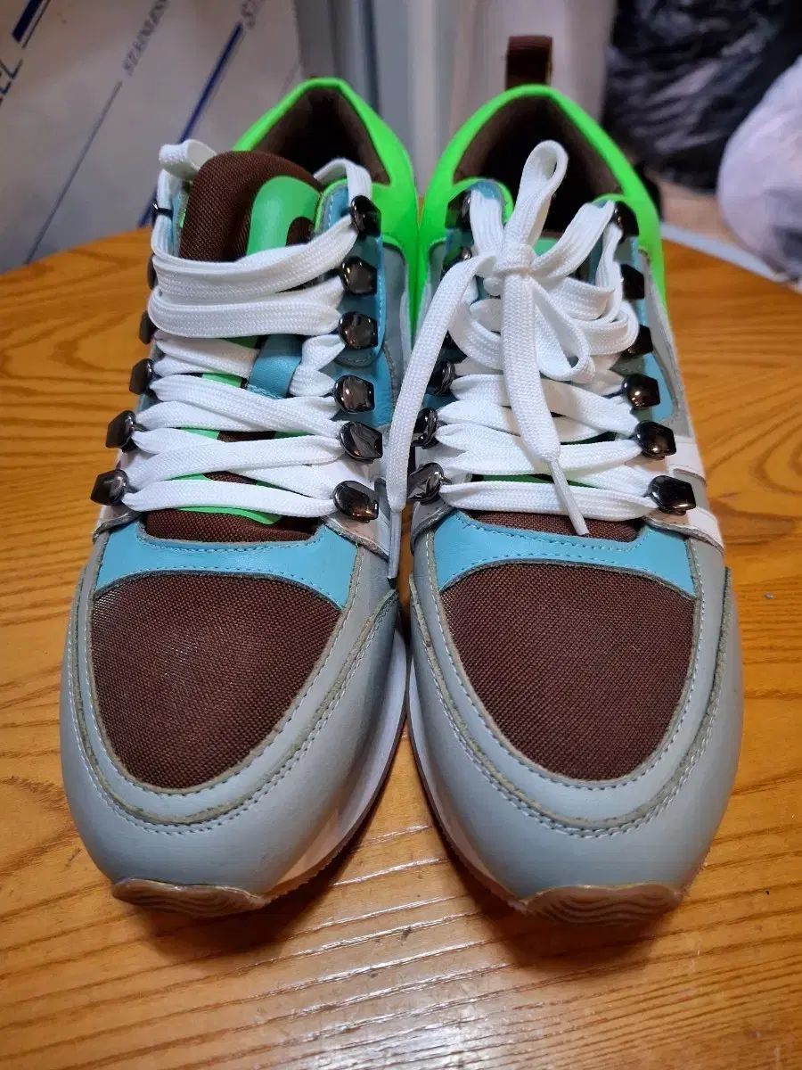 カラフル VERA WANG ファッション スニーカー