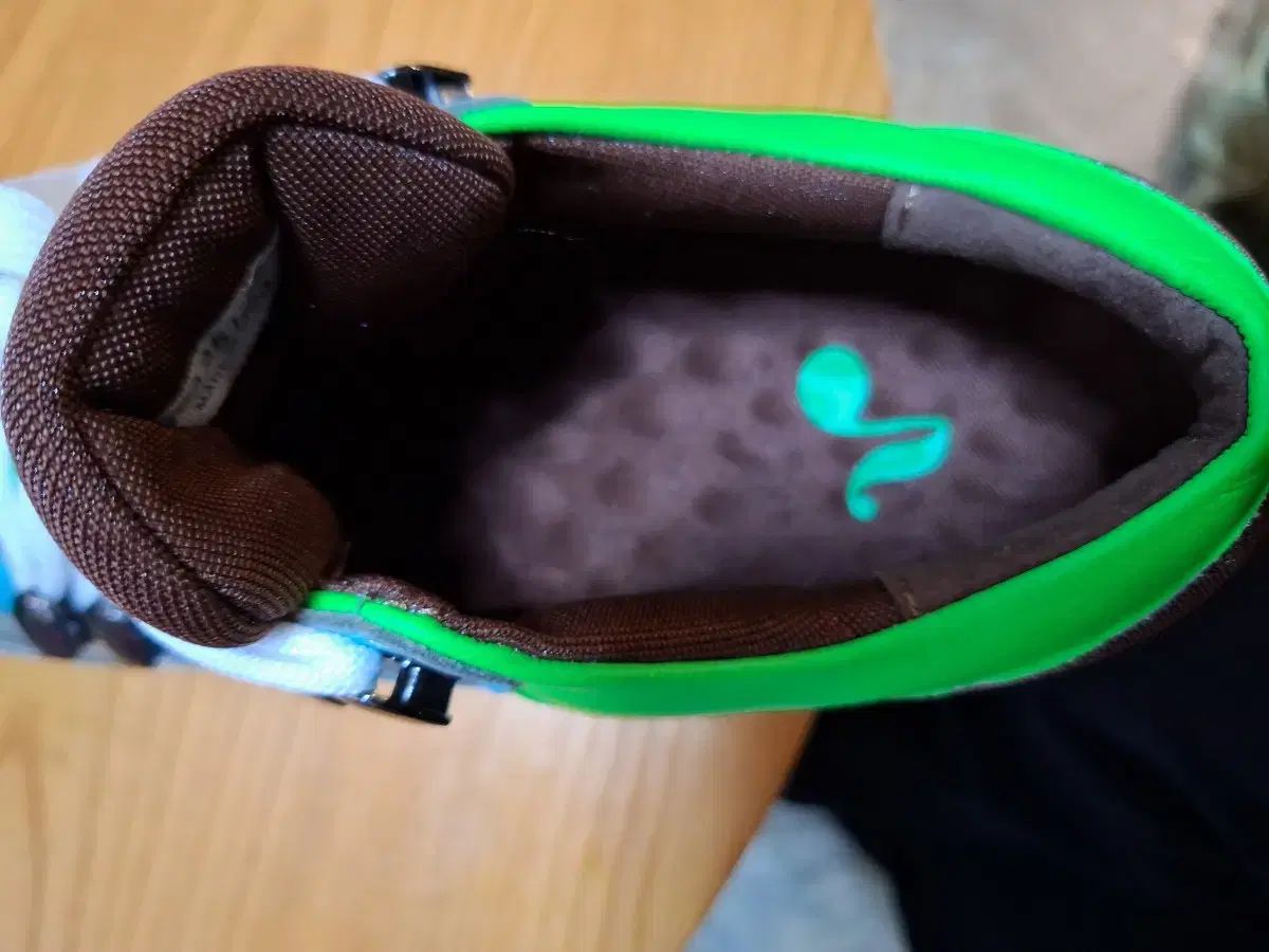  カラフル VERA WANG ファッション スニーカー フラットシューズ バレエシューズ パンプス