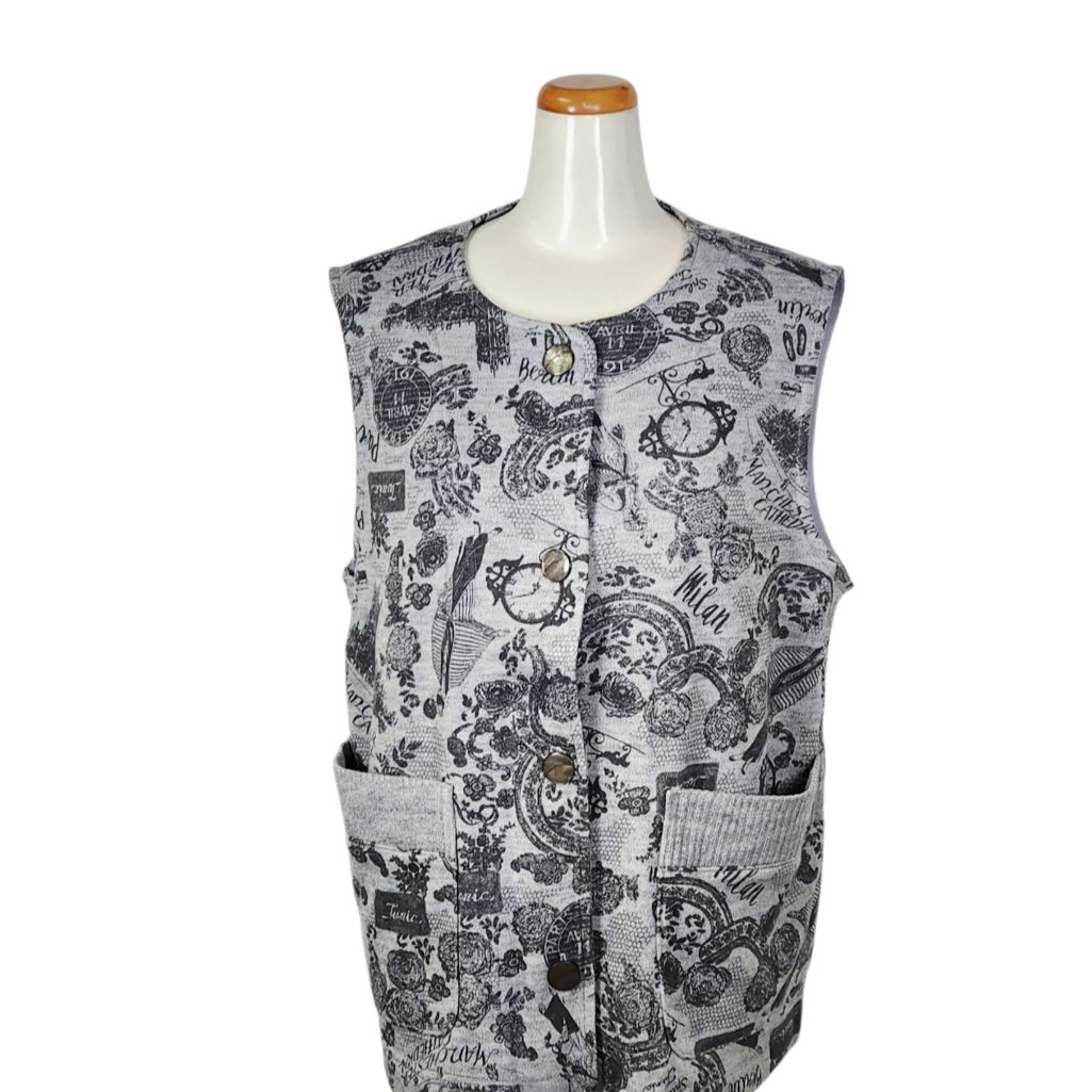 鴨居羊子 TUNIC ベスト ボンバーレトロモノトン グレー色 06649