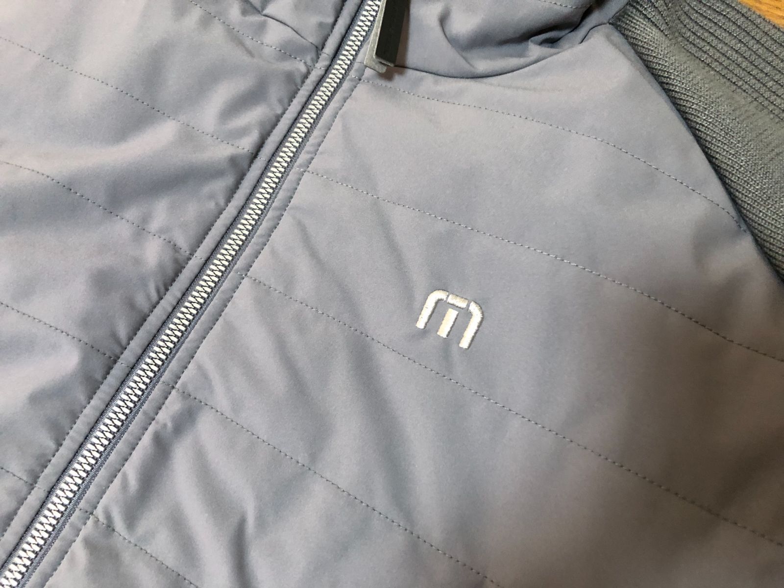 ハイブリッドニットブルゾン