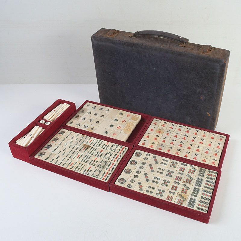 中国 練物 背竹 麻雀牌 ケース付 C S199 - メルカリ