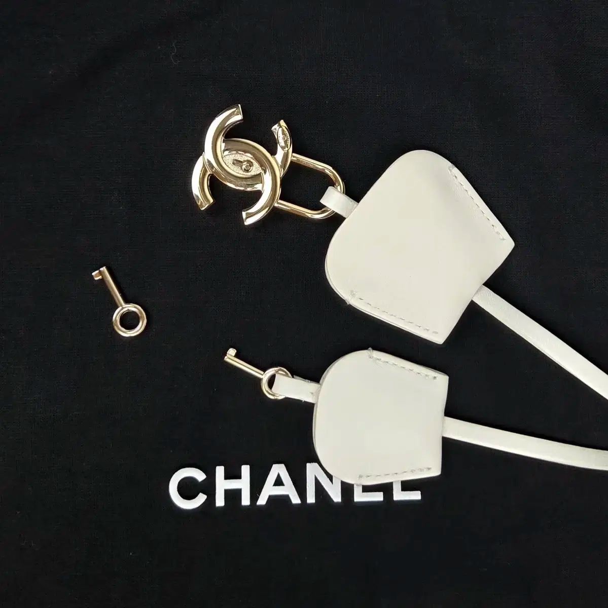 スモール キャビア