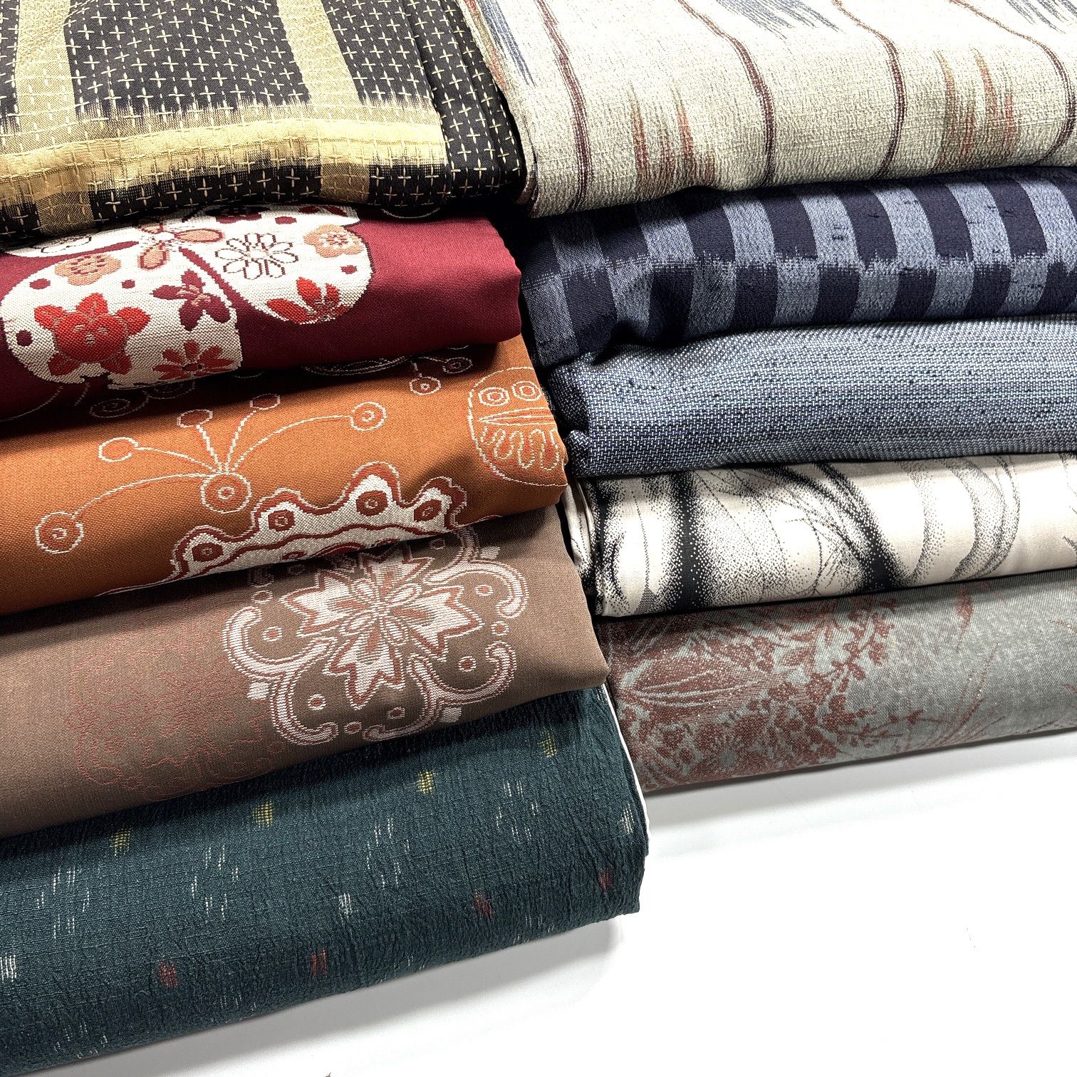 着物まとめ売り　10枚 着物 10枚 着物まとめ売り 同梱購入歓迎 リメイク用 着付け練習用