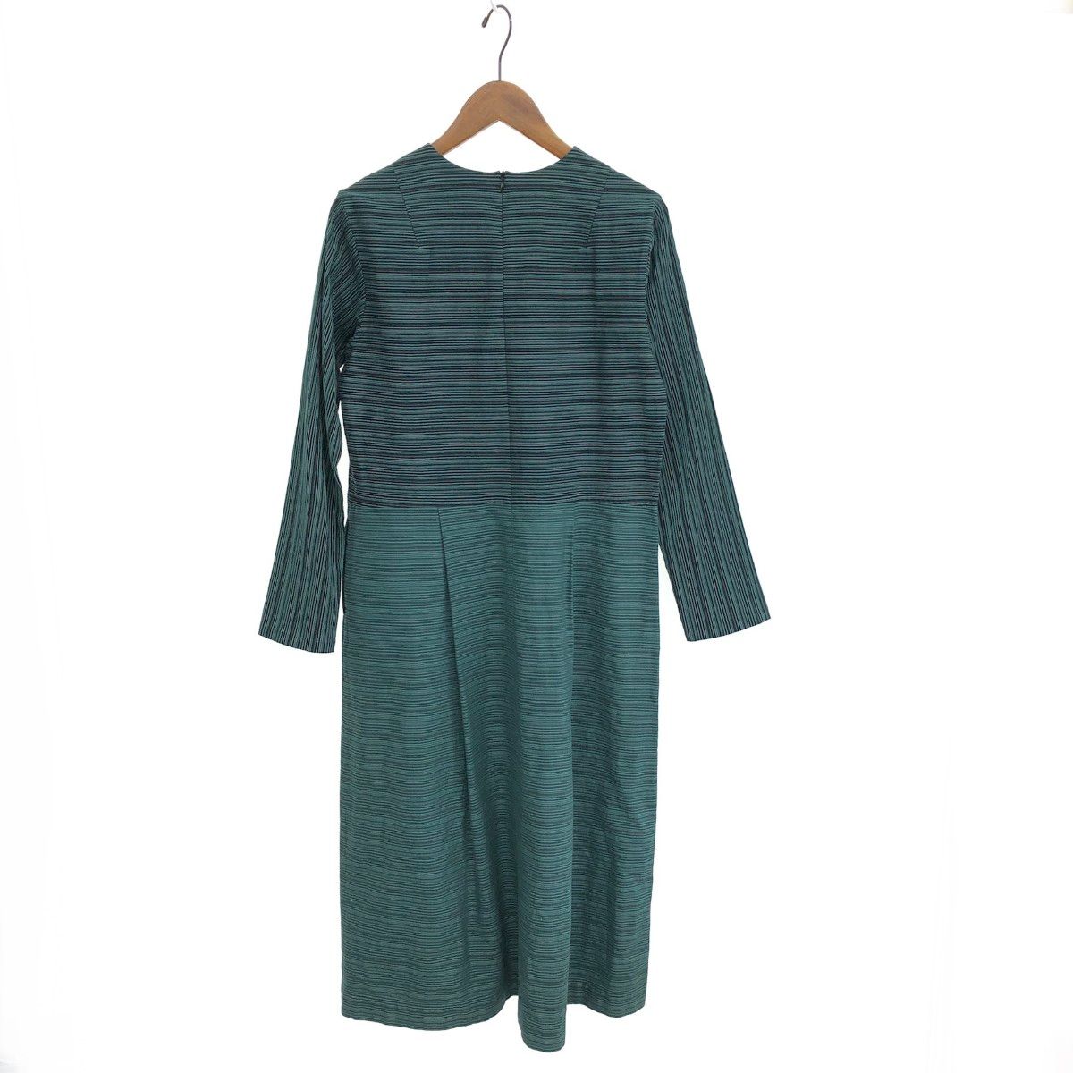 セール haat（ISSEY MIYAKE) ハート（イッセイミヤケ） 長袖ワンピ―ス  