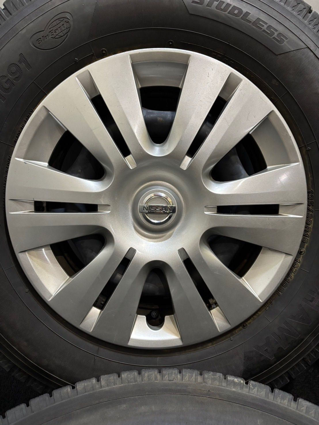 195 80 R 15 107 105 L LT ice GUARD iG 91 20年製 日産 キャラバン 15インチ 5 J 45 139 7 6 H スタッドレス 4本 南6 K 582