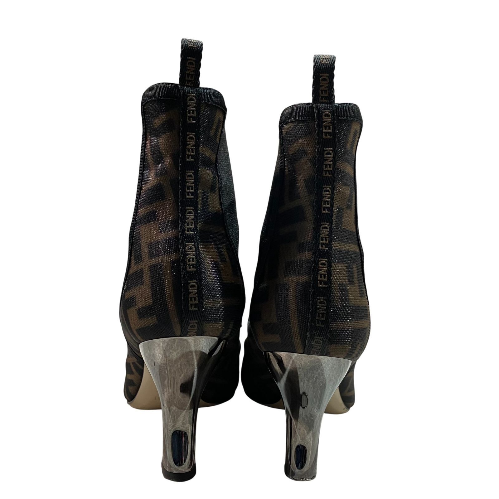 サイドゴア ショート