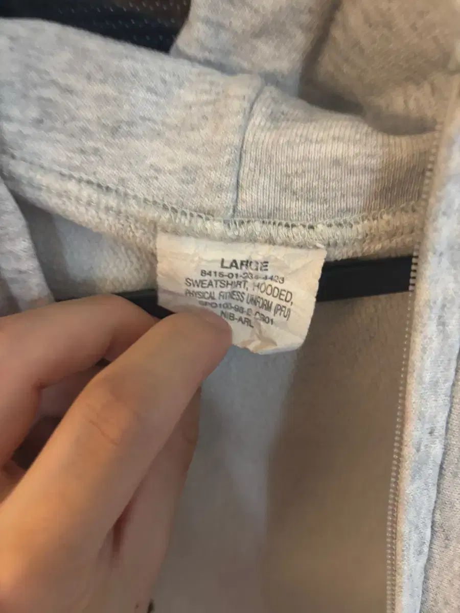 米軍 グレー ジップアップ フーディー L