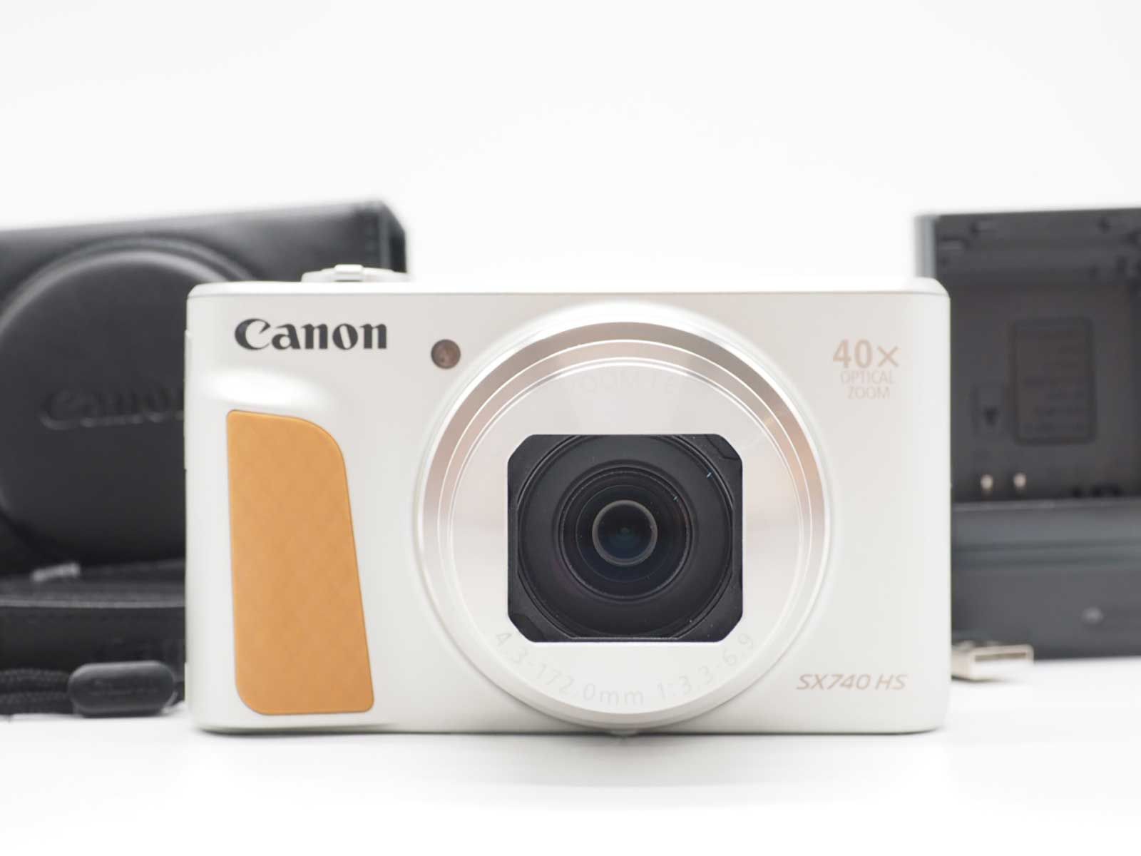 キャノン Canon PowerShot SX740 HS 20.3 MP 4K Digital Camera Z5589A