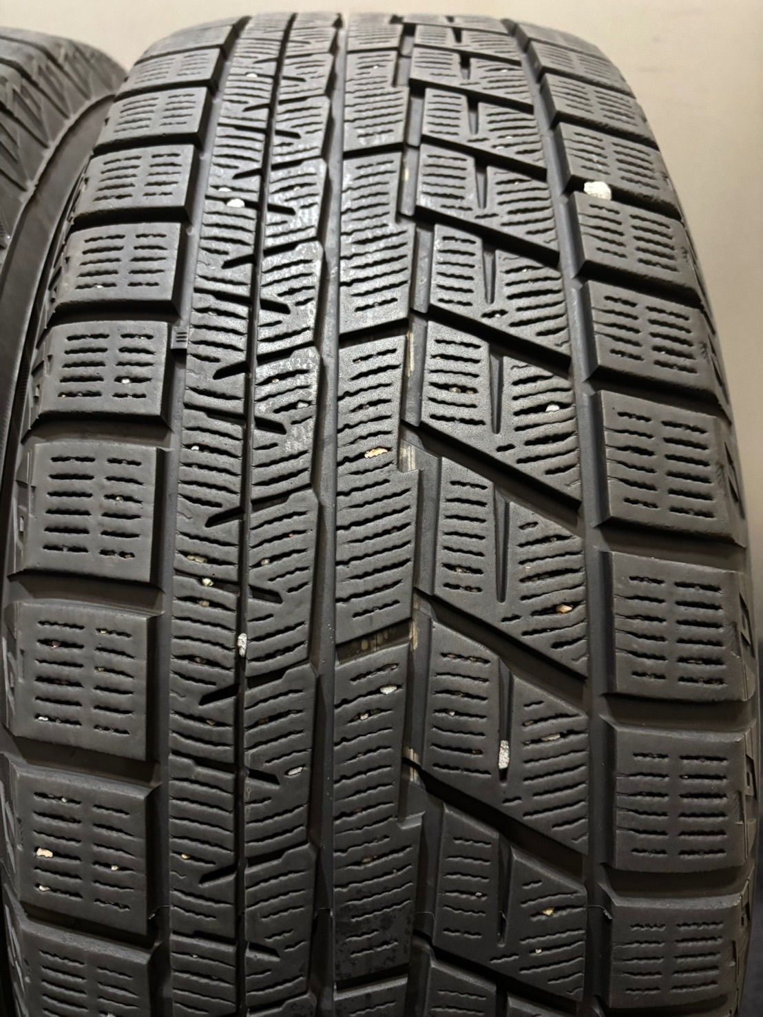 215 60 R 16 ice GUARD iG 20年製 スタッドレス 4本 ヨコハマ アイスガード クラウン ヴェゼル CX 3 南3 K 584