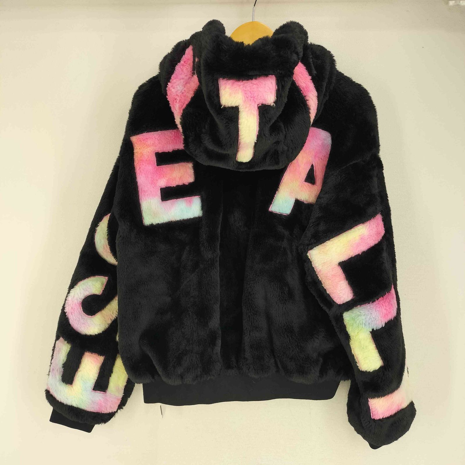 チック THICC ESSENTIALLY ファーブルゾン レディース 表記無