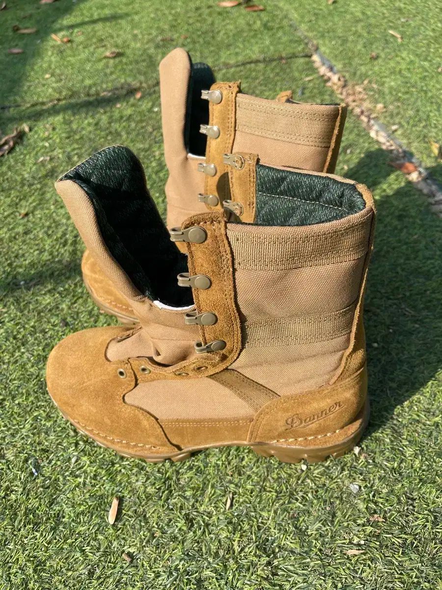 DANNER Rivot TFX 1200g コヨーテ ブラウン スポーツブラ コンバットブーツ