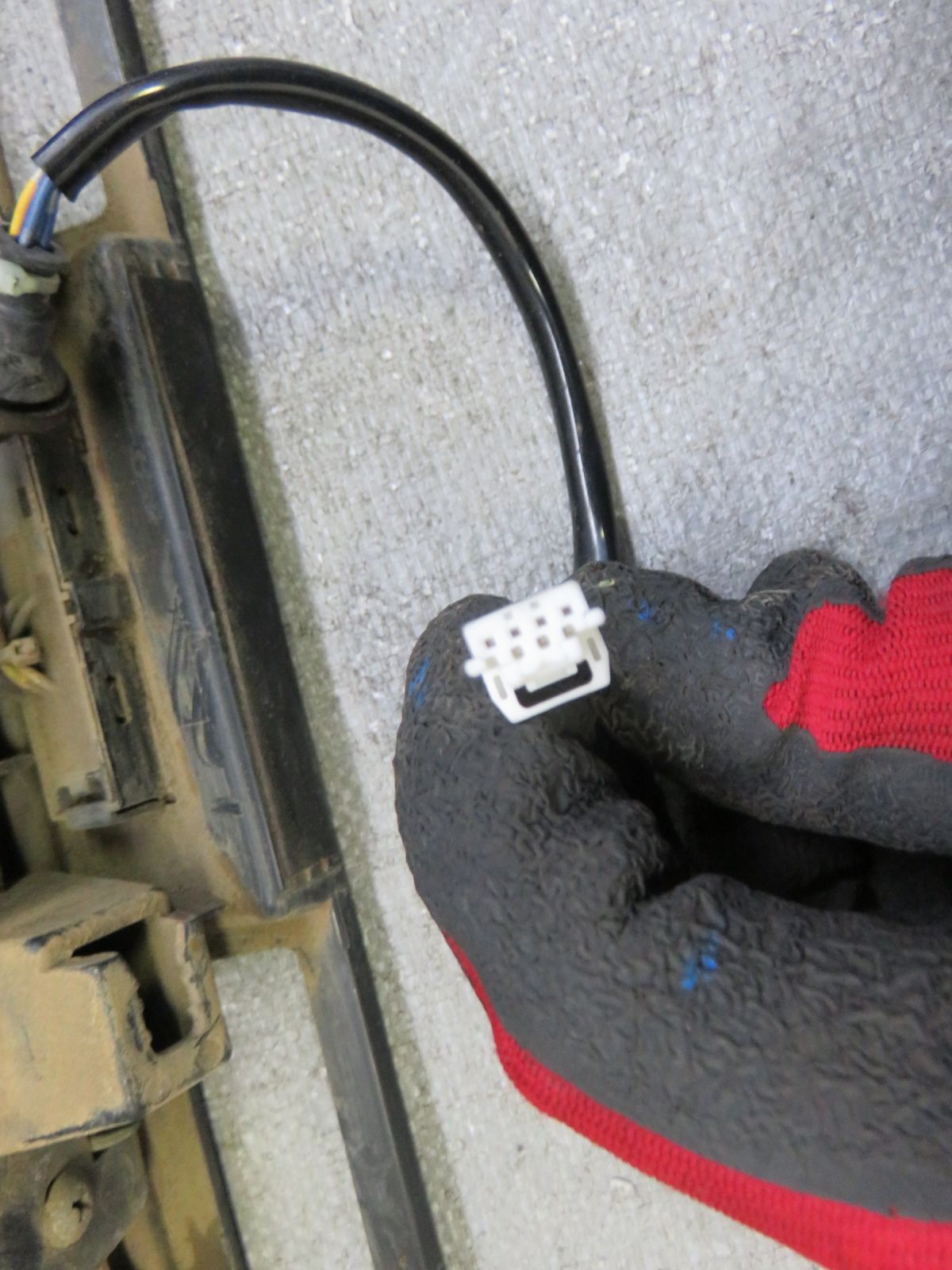 ☆STD7783/日産 エルグランド E52 前期 リアガーニッシュ バックドア