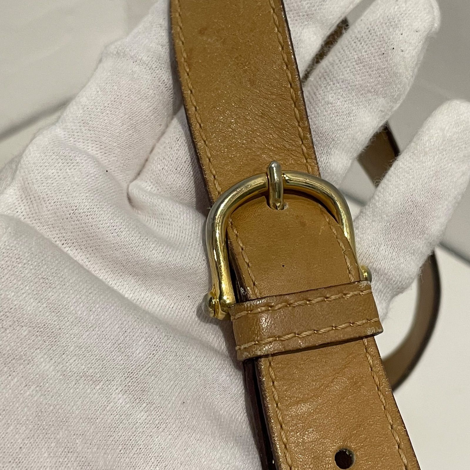 ショルダーバッグ