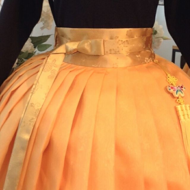 韓国舞踊用衣装チマ スカート黄色 巻きスカート buyouchima-25-s韓国舞踊舞台衣装韓服スカート 韓国舞踊 韓国 ダンス 衣装 韓国ダンス衣装 伝統舞踊 ステージ 発表会 習い事 踊り 韓国文化 韓国ダンス スカート