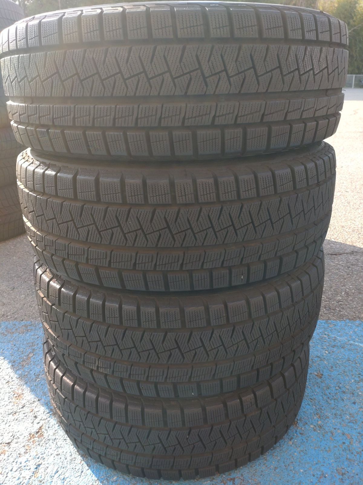 ピレリ ICE 195 55 R 16 2020年製造 スタッドレス アリオン フィールダー キューブ等 4本セット