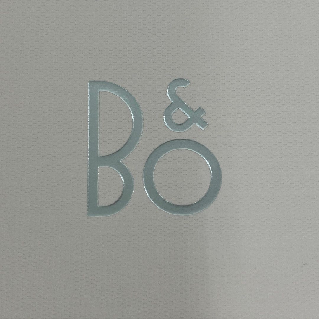  Bang Olufsen B O ポータブルスピーカー Beosound A 1 3 rd Gen Honey Tone Bluetooth 音響機材 スピーカー スピーカー ウーファー