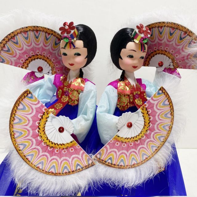 韓国人形 双舞 青 韓国伝統衣装の本格韓国人形 韓国 舞踊 扇子の舞い doll d 95 s 人形 韓服 チマチョゴリ