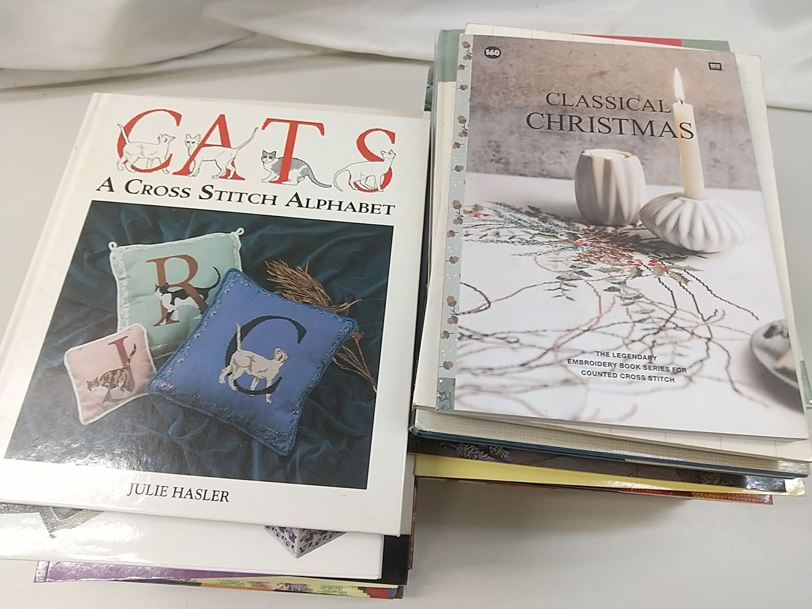 手芸 刺繍関連書籍 計34冊セット 2511-Sat-11