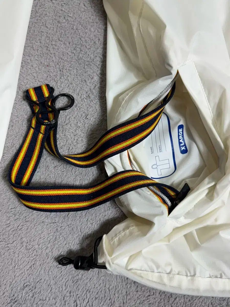 K-WAY ケーウェイ ルブレ 3 0 クロード XL ウィンドブレーカー ジャケット