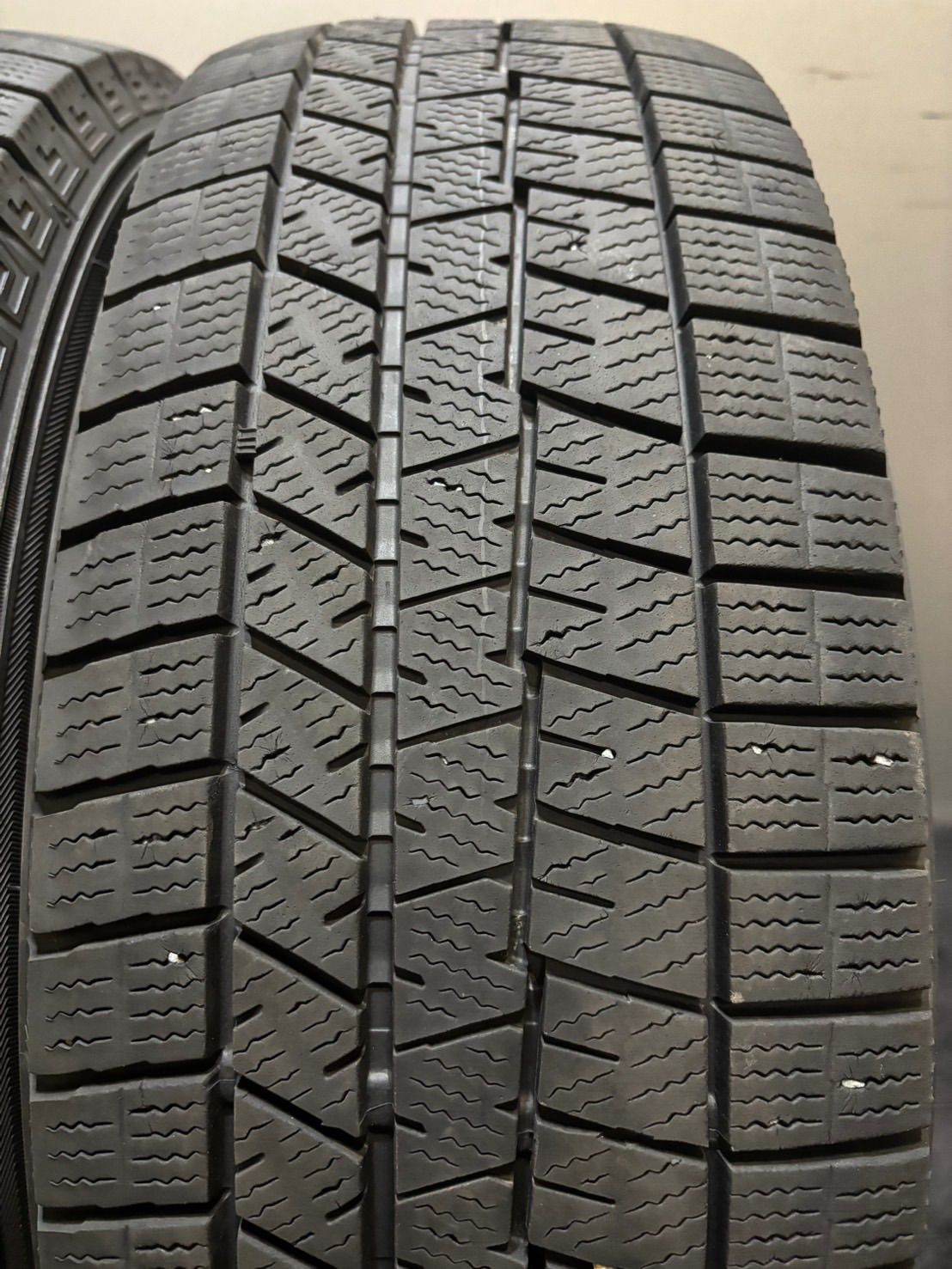 195 65 R 16 DUNLOP WINTER MAXX 03 21年製 スタッドレス 4本 ダンロップ ウィンターマックス ライズ ロッキー 南4 K 588