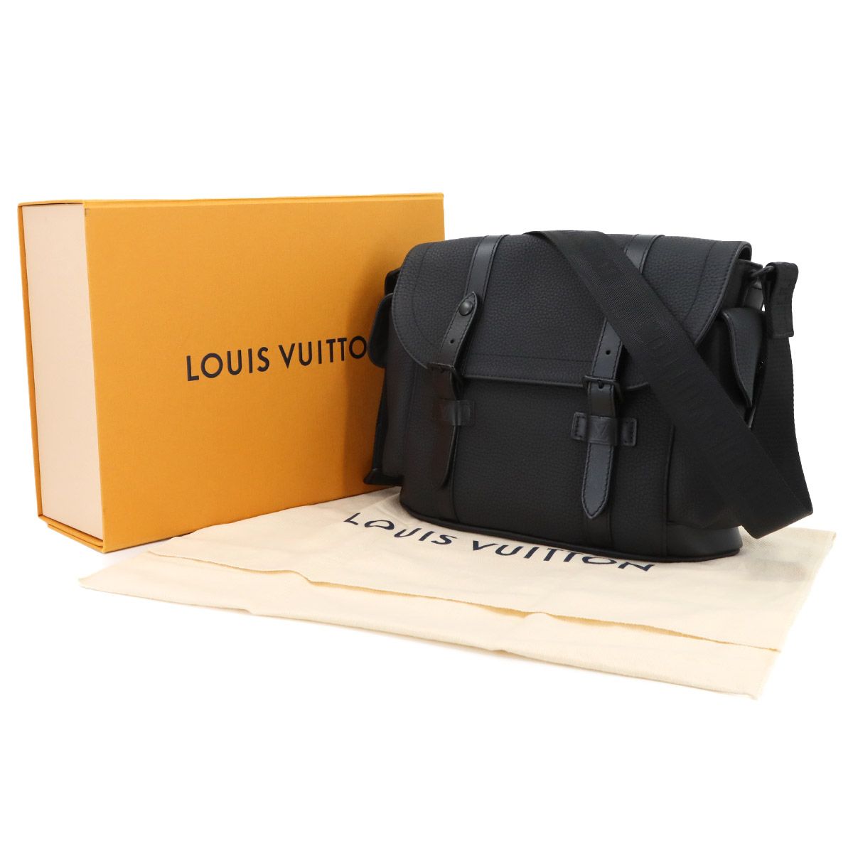 LOUIS VUITTON(ルイヴィトン) ショルダーバッグ キュイールトリヨン クリストファーメッセンジャー M58476 ノワール レザー、牛革 新品同様 ルイ ヴィトン LOUIS VUITTON クリストファー メッセンジャー
