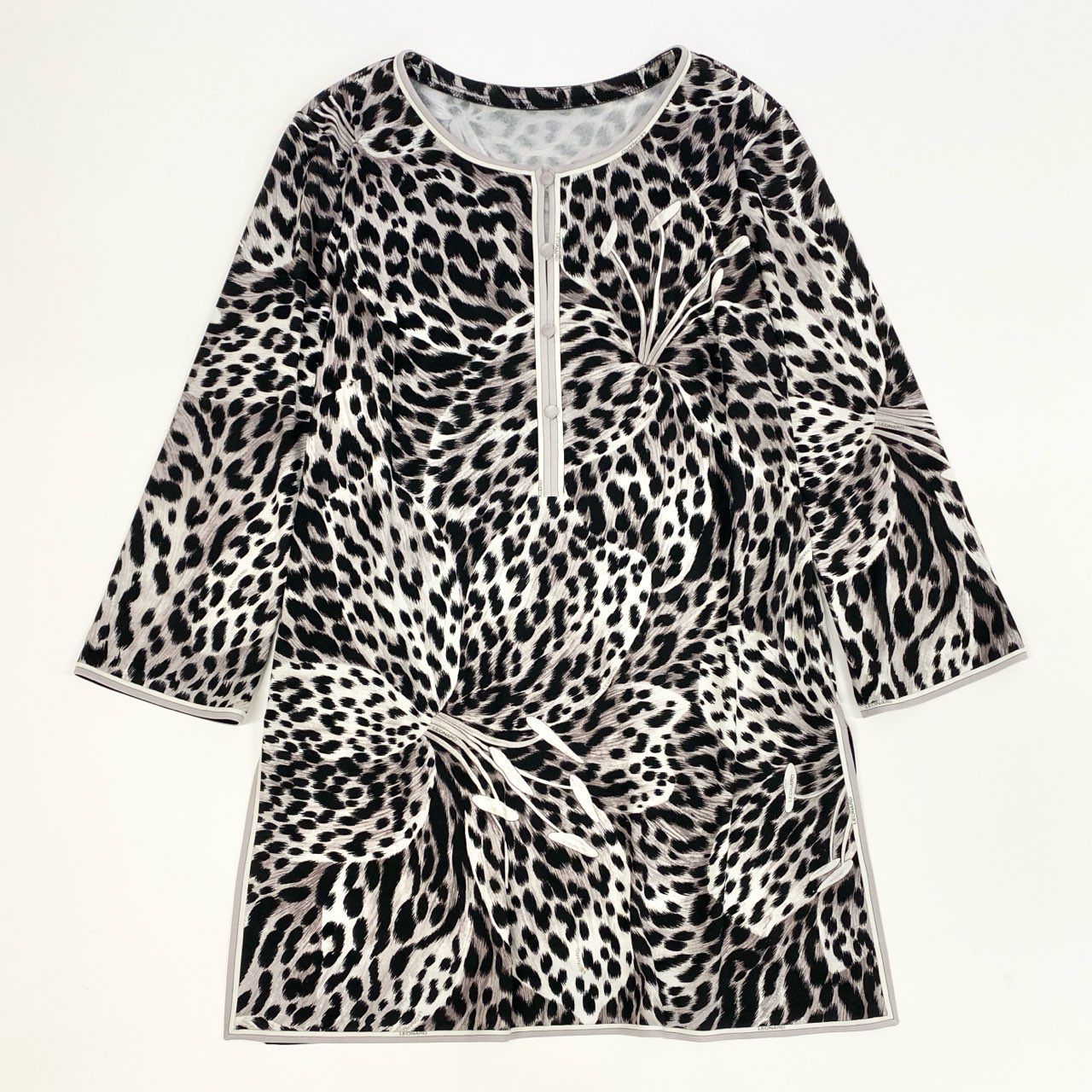 69 k 7 LEONARD レオナール チュニックワンピース 7分袖 総柄 フラワーモチーフ カンカン素材 レディース 女性用 L マルチ o 07 t