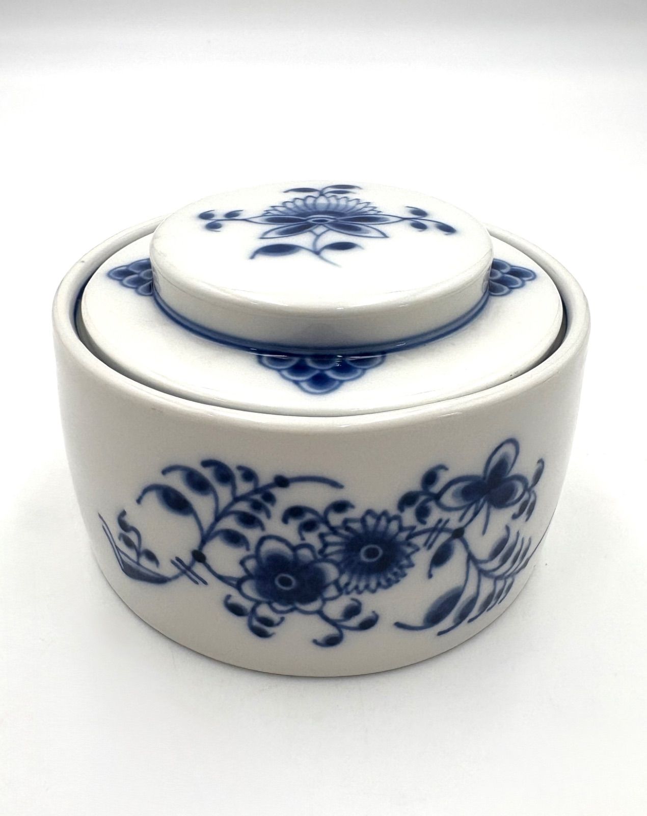 ROYAL COPENHAGE ロイヤルコペンハーゲン ブルーフルーテッド 蓋付きジャー ボンボニエール シュガーポット 蓋物 小物入れ